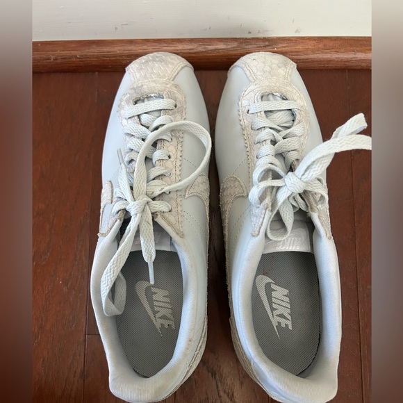 Nike Classic Cortez Premium W Leather Uppers Snake Scale grey size 8.5 US 6 UK - Picture 10 of 12